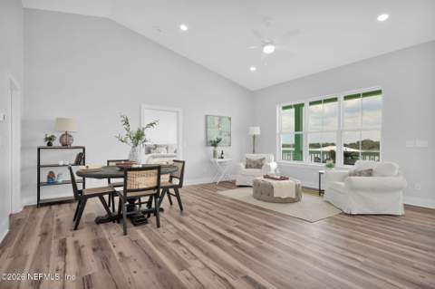 6030 Heckscher Drive, Jacksonville FL - photo 14 of 46