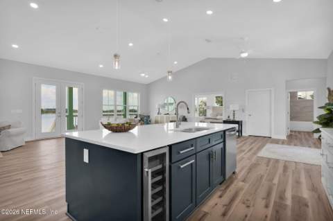 6030 Heckscher Drive, Jacksonville FL - photo 23 of 46