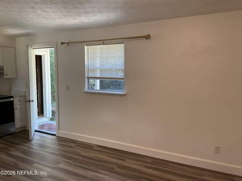 3 bedroom Single Family Residence at 428 Sargo Road, Royal Palms, Atlantic Beach — photo 5
