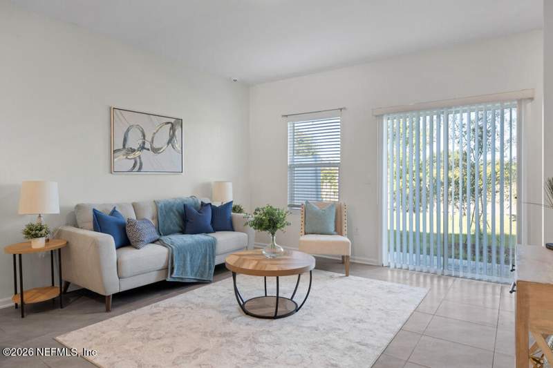 2 bedroom Townhouse at 9053 Gifford Drive, Westlake Estates Townhomes, Jacksonville — photo 2