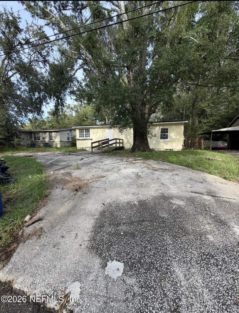 3 bedroom Single Family Residence at 5427 Bunche Drive, Floradale, Jacksonville — photo 4