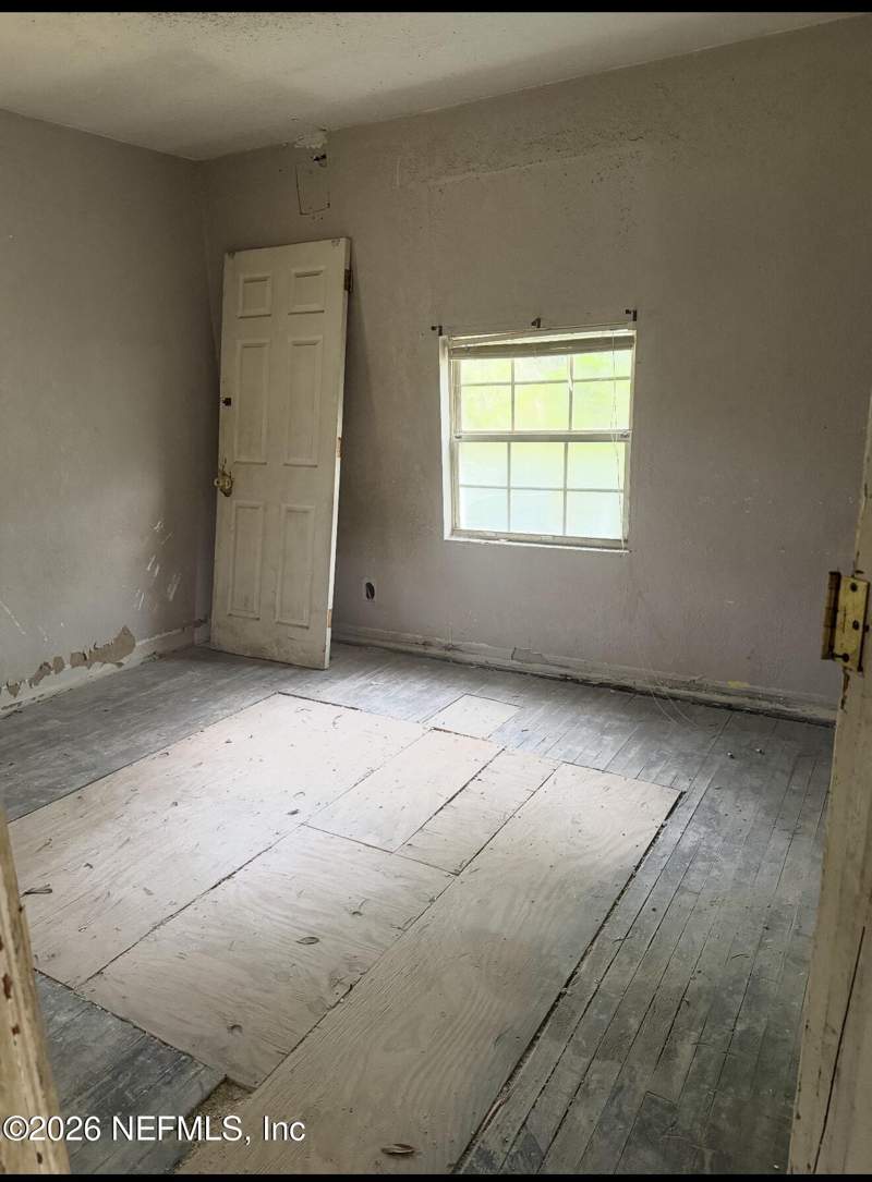 3 bedroom Single Family Residence at 5427 Bunche Drive, Floradale, Jacksonville — photo 5