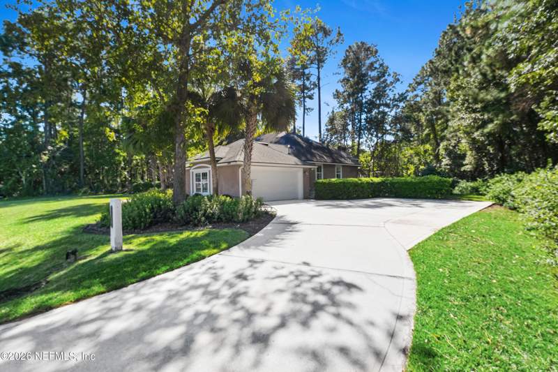 4 bedroom Single Family Residence at 14736 Cape Drive, The Cape, Jacksonville — photo 4