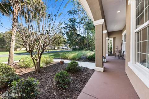 14736 Cape Drive, Jacksonville FL - photo 6 of 33