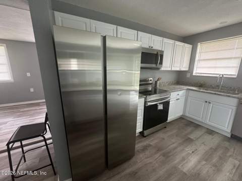 1430 Ron Road, Jacksonville FL - photo 8 of 18