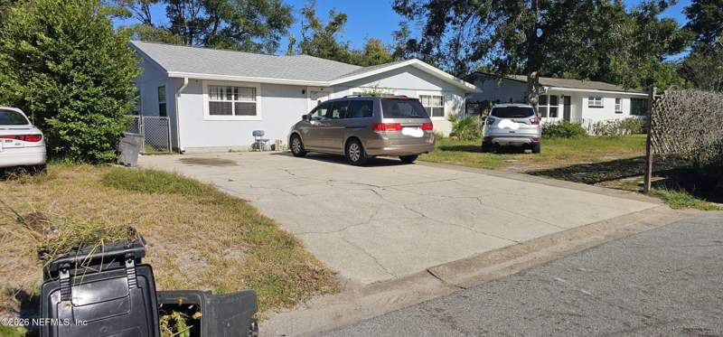 5 bedroom Single Family Residence at 299 Chapel Road, St Augustine Heights, St. Augustine — photo 2
