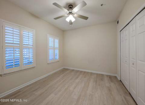 10075 Gate Parkway #302, Jacksonville FL - photo 20 of 33