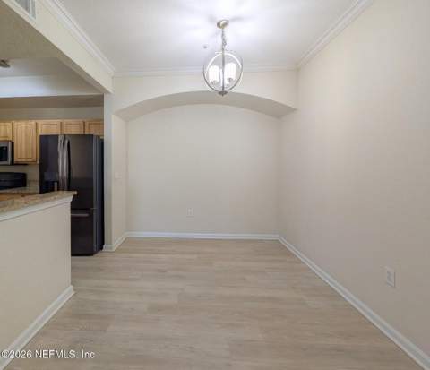 10075 Gate Parkway #302, Jacksonville FL - photo 9 of 33