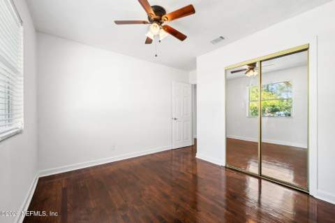 6820 Mayapple Road, Jacksonville FL - photo 11 of 40