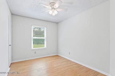 2405 Bluffton Drive, Jacksonville FL - photo 20 of 39