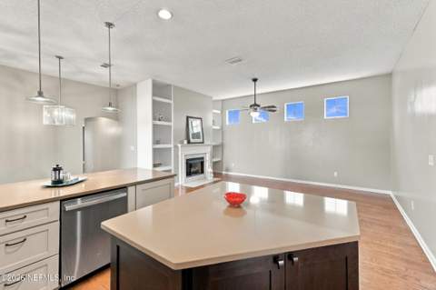 11091 Turnbridge Drive, Jacksonville FL - photo 11 of 40