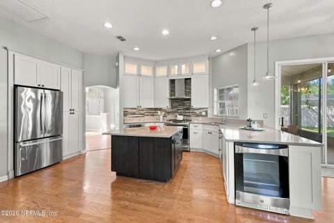 11091 Turnbridge Drive, Jacksonville FL - photo 10 of 40