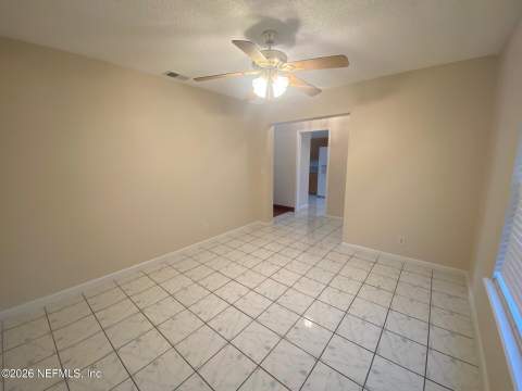 12362 Shore Acres Drive, Jacksonville FL - photo 10 of 30