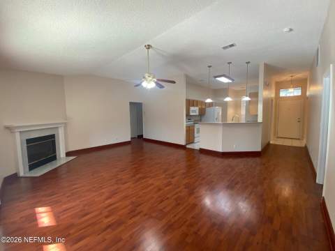 12362 Shore Acres Drive, Jacksonville FL - photo 12 of 30