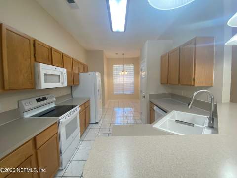 12362 Shore Acres Drive, Jacksonville FL - photo 17 of 30