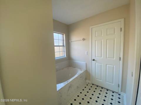 12362 Shore Acres Drive, Jacksonville FL - photo 23 of 30