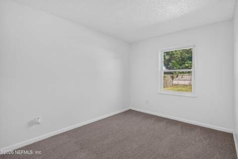 2227 Dumfries Circle, Jacksonville FL - photo 17 of 38