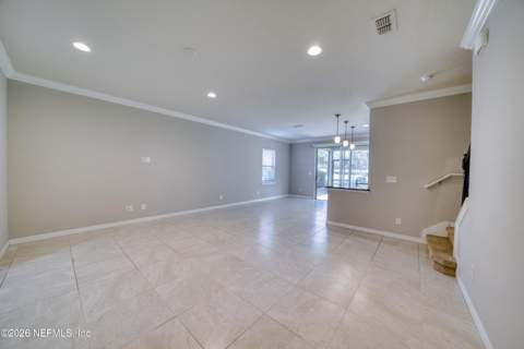7030 Berrybrook Drive, Jacksonville FL - photo 7 of 40