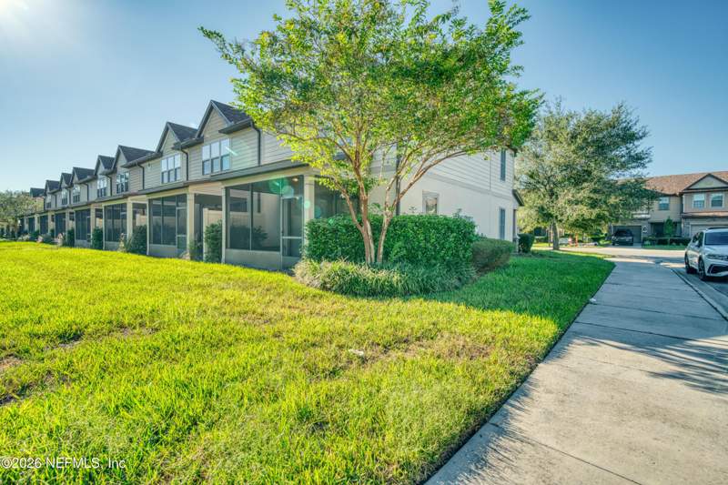 3 bedroom Townhouse at 7030 Berrybrook Drive, Bayberry, Jacksonville — photo 5