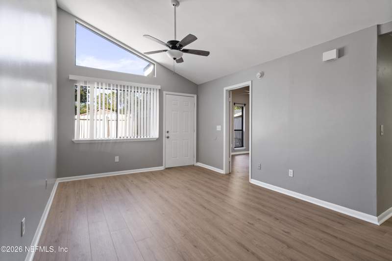 2 bedroom Townhouse at 2427 Whispering Woods Boulevard #2, Whispering Woods, Jacksonville — photo 5