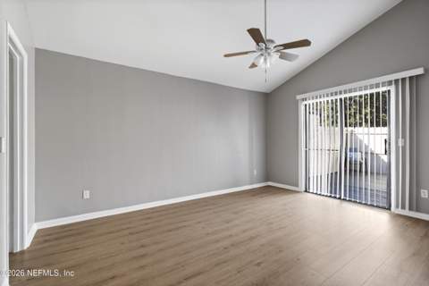 2427 Whispering Woods Boulevard #2, Jacksonville FL - photo 13 of 24