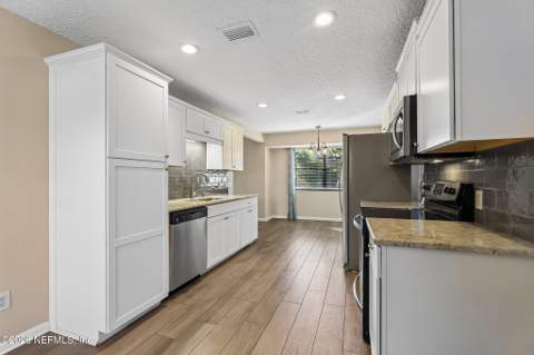 3194 Creighton Landing Road, Fleming Island FL - photo 15 of 55