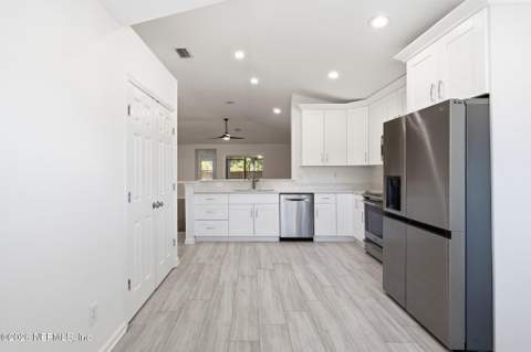 2476 Willowbend Drive, St. Augustine FL - photo 10 of 51