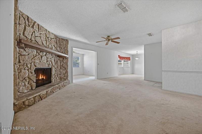 3 bedroom Single Family Residence at 11535 Dandelion Way, Mandarin Lakes, Jacksonville — photo 4