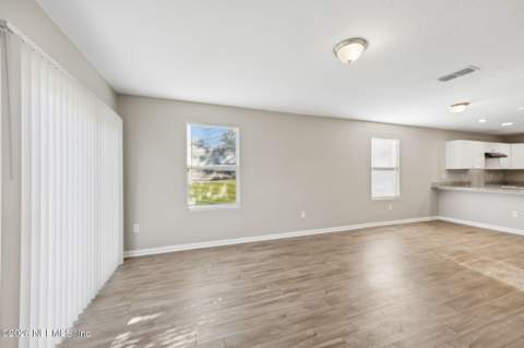 2167 Kistlers Ridge Way, Jacksonville FL - photo 10 of 32