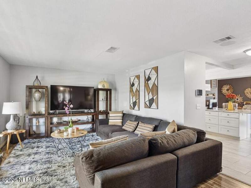 3 bedroom Single Family Residence at 4203 Dayrl Road, Santa Monica, Jacksonville — photo 2