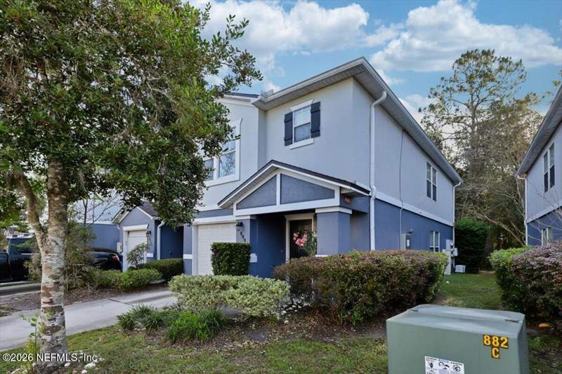 3 bedroom Townhouse at 880 Black Cherry Drive #880, Crossings At Cypress Trace, St. Johns — photo 3