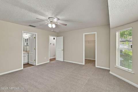 6935 Kettle Creek Drive, Jacksonville FL - photo 16 of 27
