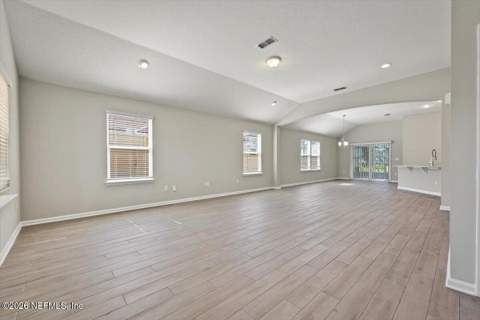 495 Northside Drive, Jacksonville FL - photo 6 of 54