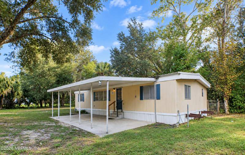 3 bedroom Mobile Home at 208 Navajo Street, Welaka Mobile Park, Satsuma — photo 2
