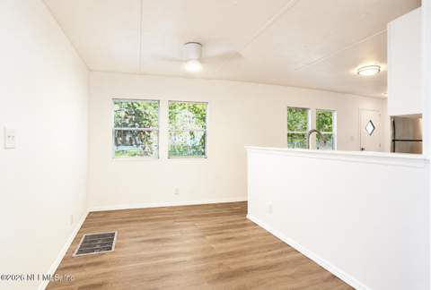 208 Navajo Street, Satsuma FL - photo 7 of 28