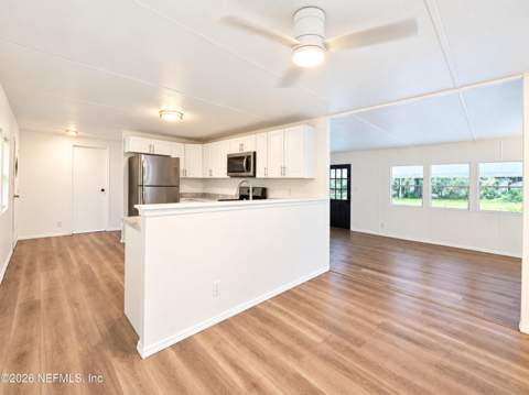 208 Navajo Street, Satsuma FL - photo 8 of 28