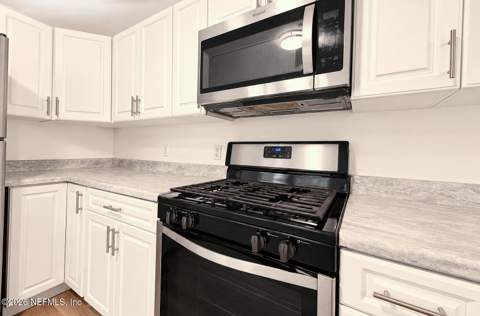 208 Navajo Street, Satsuma FL - photo 11 of 28