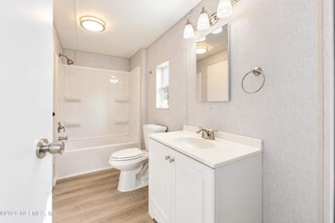 208 Navajo Street, Satsuma FL - photo 15 of 28