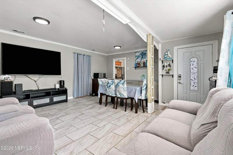 3 bedroom Single Family Residence at 3323 Columbus Avenue, Harveys Addition, Jacksonville — photo 5