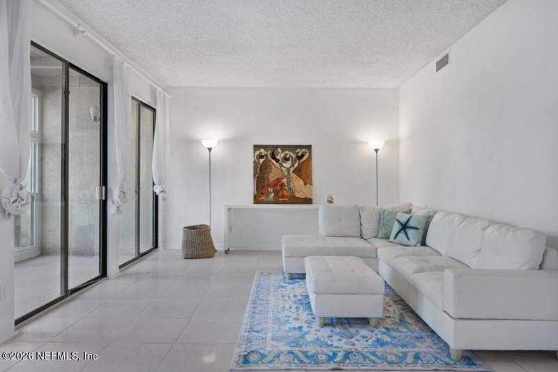 2 bedroom Condominium at 7619 Las Palmas Way #248, Las Palmas, Jacksonville — photo 5