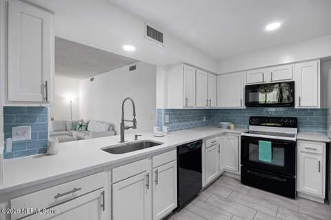 7619 Las Palmas Way #248, Jacksonville FL - photo 7 of 29