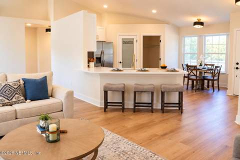 7969 Seahaven Court, Jacksonville FL - photo 7 of 25