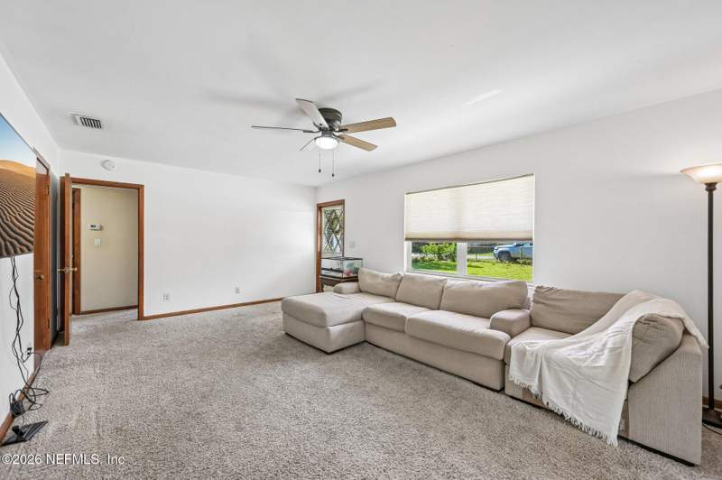 2 bedroom Single Family Residence at 5459 Carrin Lane, Lakewood, Jacksonville — photo 5