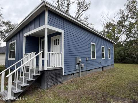 3230 Deason Avenue, Jacksonville FL - photo 15 of 34