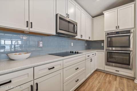 14590 Barred Owl Way, Jacksonville FL - photo 9 of 38