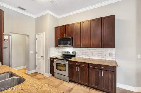 2502 Winged Elm Drive, Jacksonville FL - photo 11 of 24