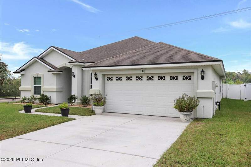 3 bedroom Single Family Residence at 901 Raindrop Lane, Two Creeks, Middleburg — photo 3