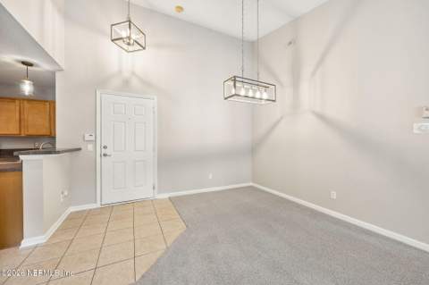 3631 Kirkpatrick Circle #9, Jacksonville FL - photo 7 of 29