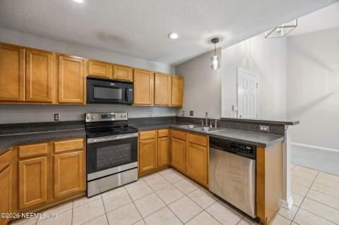 3631 Kirkpatrick Circle #9, Jacksonville FL - photo 12 of 29