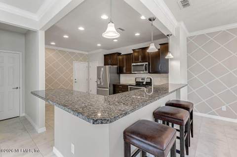 7014 Peppercorn Court, Jacksonville FL - photo 12 of 33